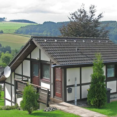 In Mielinghausen Near The Area * Reiste