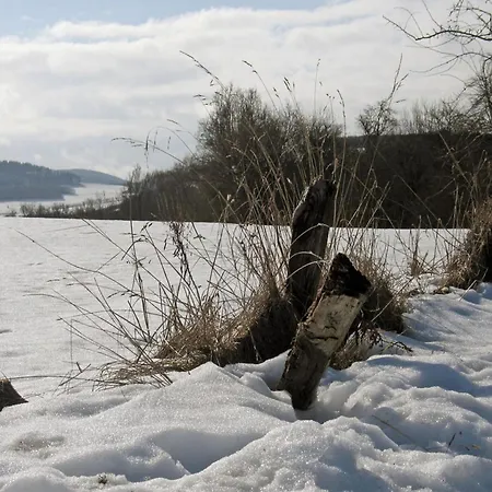 In Mielinghausen Near Area * Reiste