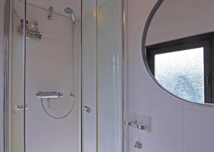 In Mielinghausen Near Area * Reiste