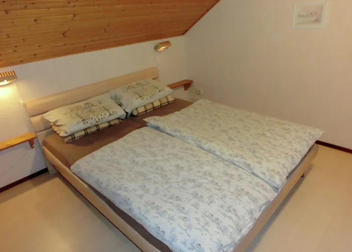 In Mielinghausen Near Area Nyaraló